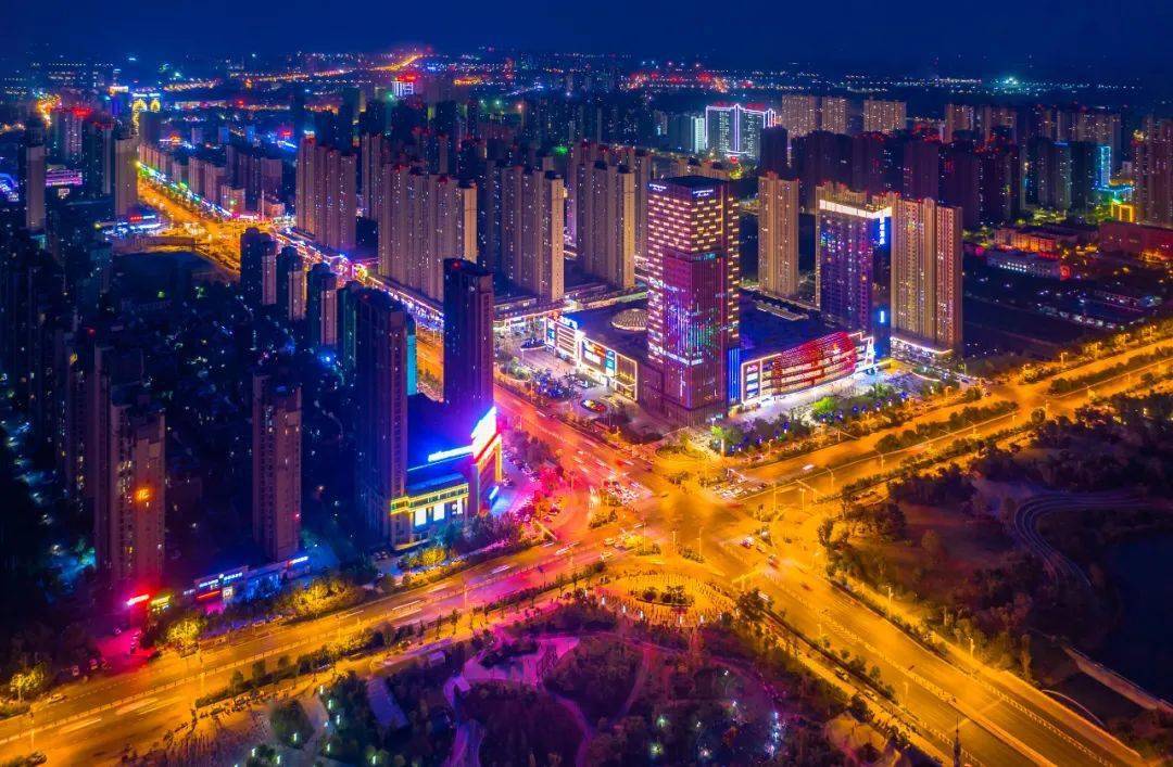阜阳 vs 南昌夜景直播视频,谁才是真正的夜猫子天堂? 阜阳 vs 南昌夜景直播视频,谁才是真正的夜猫子天堂?